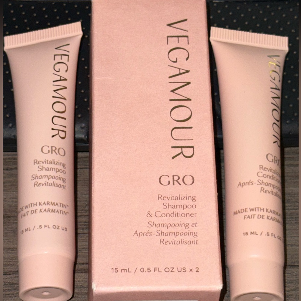 VEGAMOUR GRO Revitalizing Hair Care Shampoo & Conditioner Travel Set 15ml